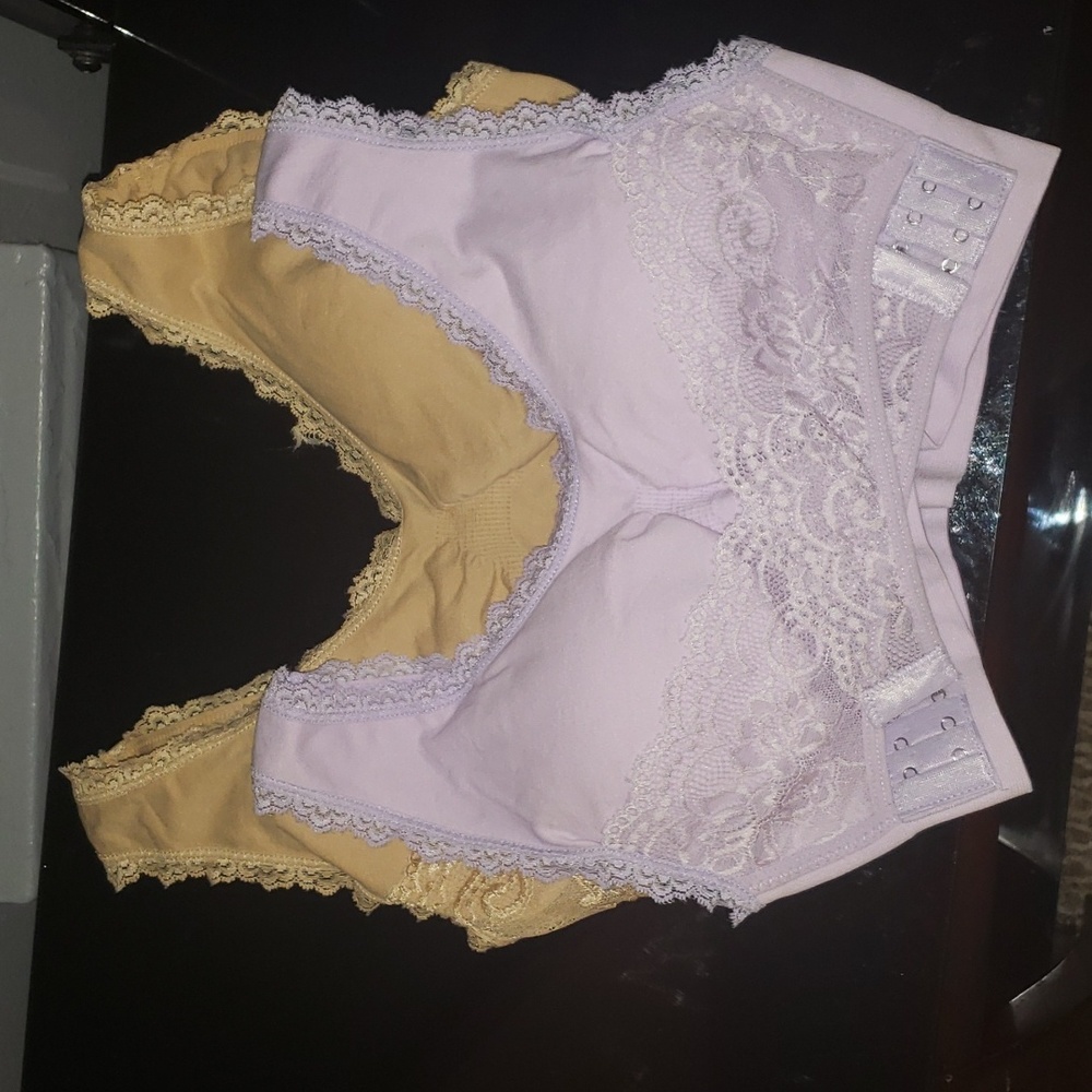 Beautiful sports bra's